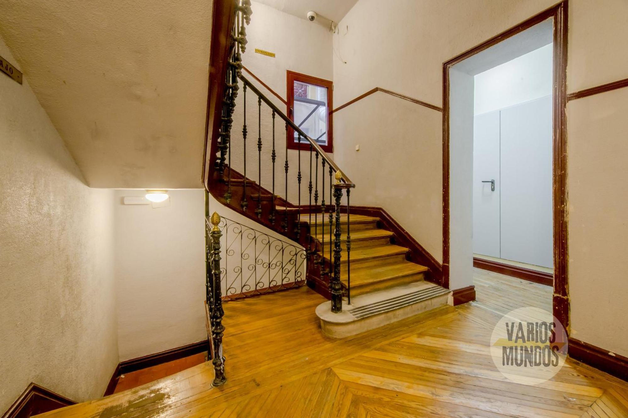 Beautiful Loft Para 3Pax En Huertas-Cortes Мадрид Экстерьер фото